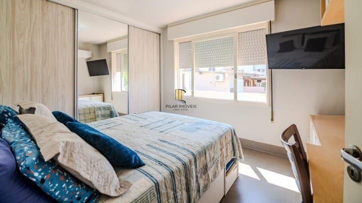 Apartamento 2 dormitórios, sendo 1 suíte, 72 m² de área privativa e 2 vaga(s) de garagem. Localizado na Rua/Av. Bagé, no bairro Petrópolis em Porto Alegre.