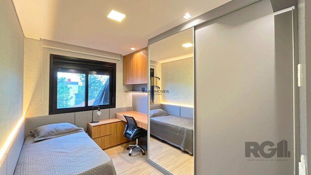Apartamento 3 dormitórios no bairro Menino Deus