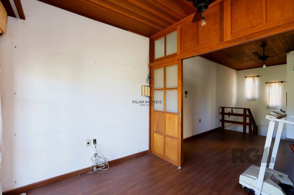 Casa 3 dormitórios no bairro Passo da Areia