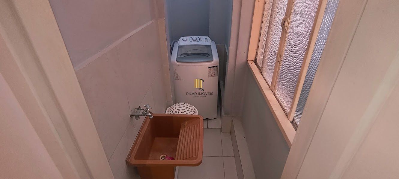 Apartamento mobiliado, 3 dormitórios, 92m²,  Bairro Centro Histórico Porto Alegre