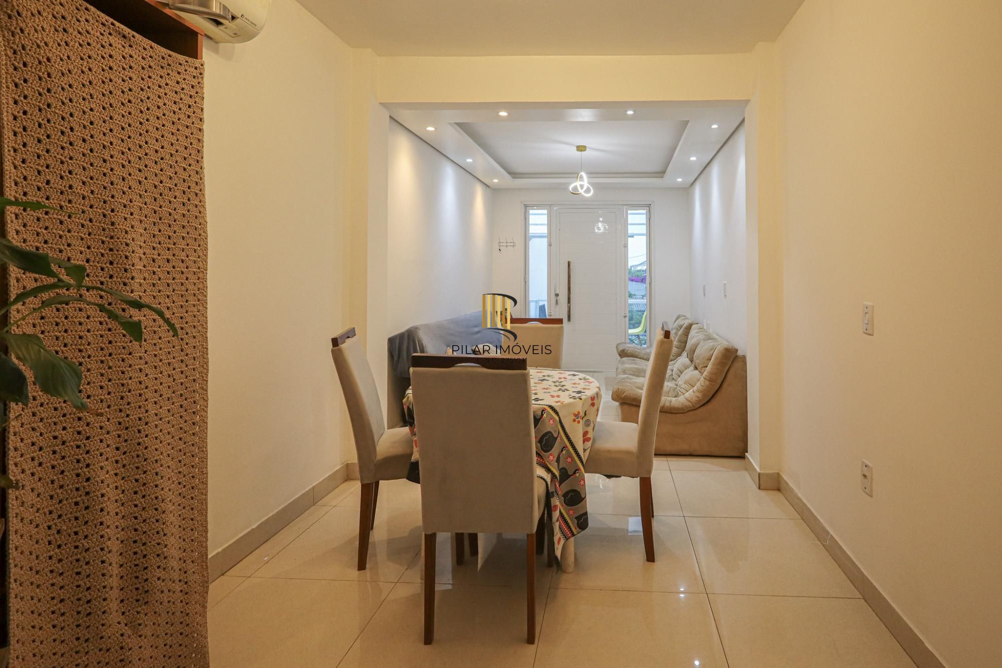 Casa semi mobiliada, 4 dormitórios no Bairro Jardim Sabará