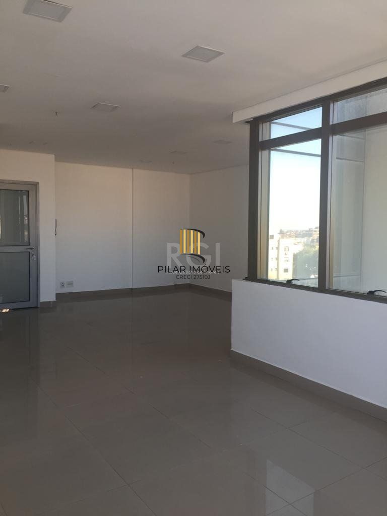 vende excelente sala comercial no 08º andar, com 45,13m² de área privativa, e 47,86m2 de área total