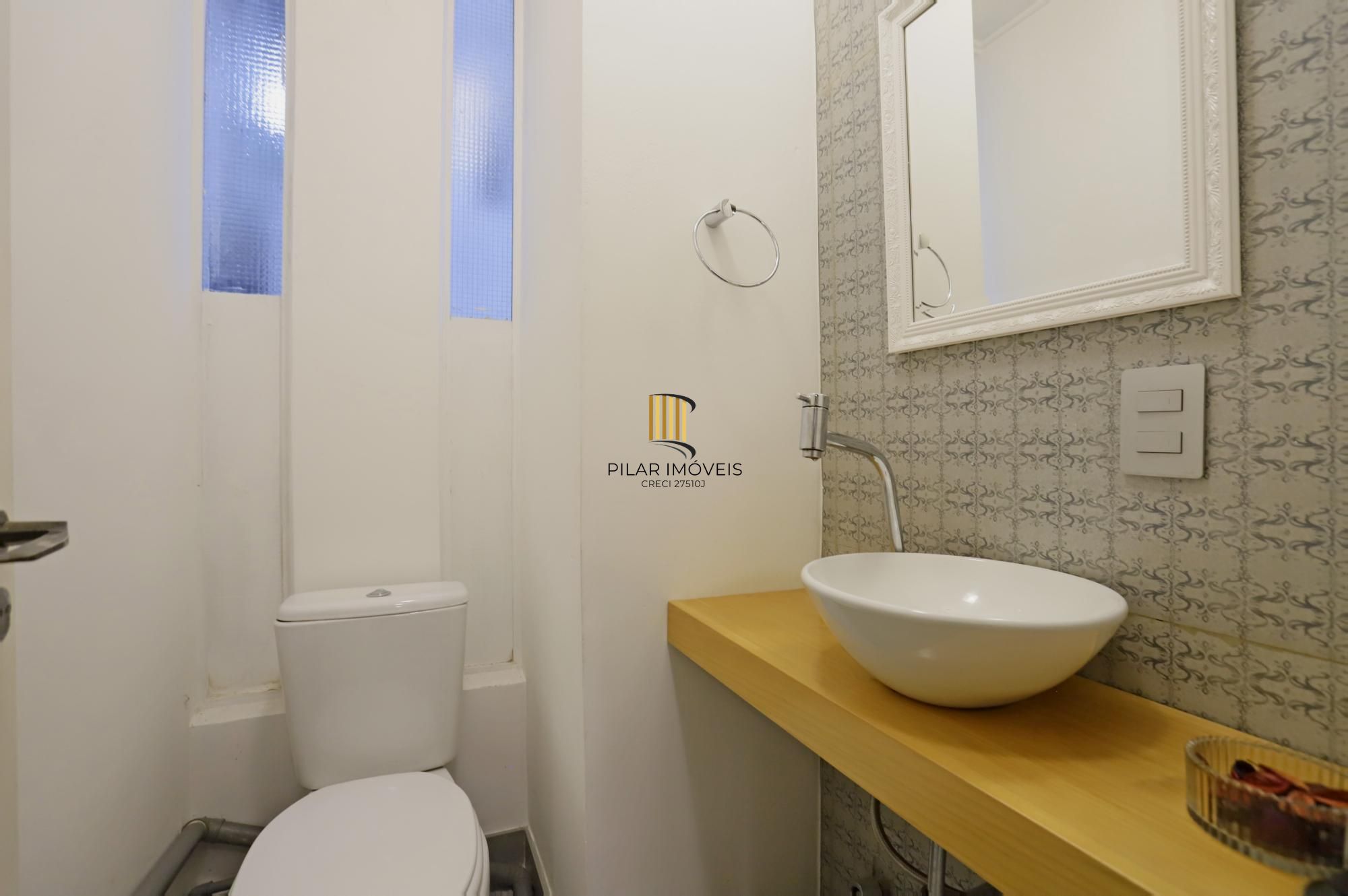Sala Comercial 1 dormitório no bairro Bom Fim