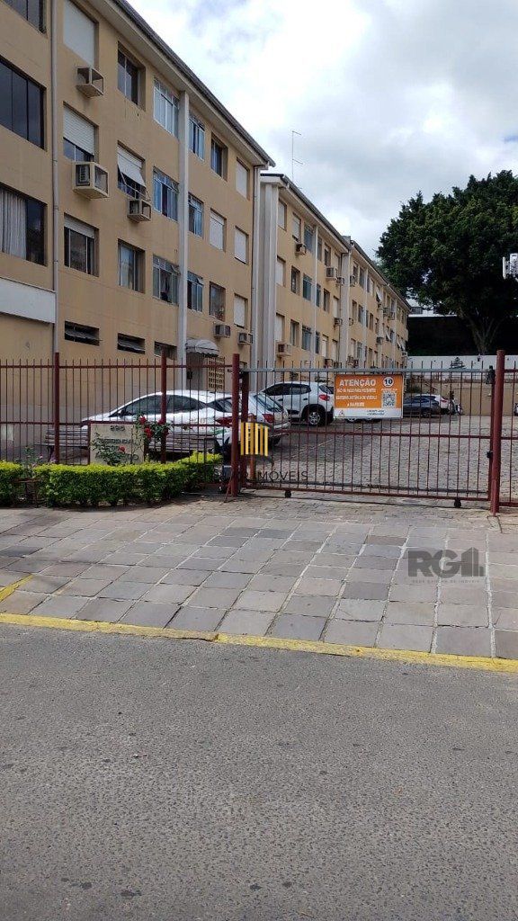Apartamento 2 dormitórios no bairro Sarandi