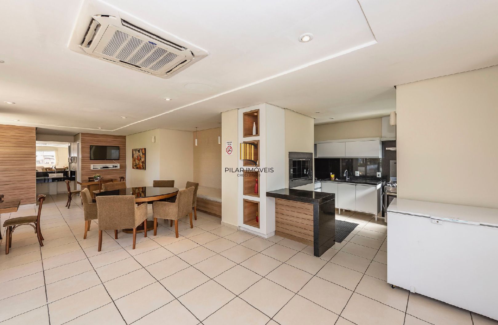 Apartamento 03 dormitorios sendo 01 suite