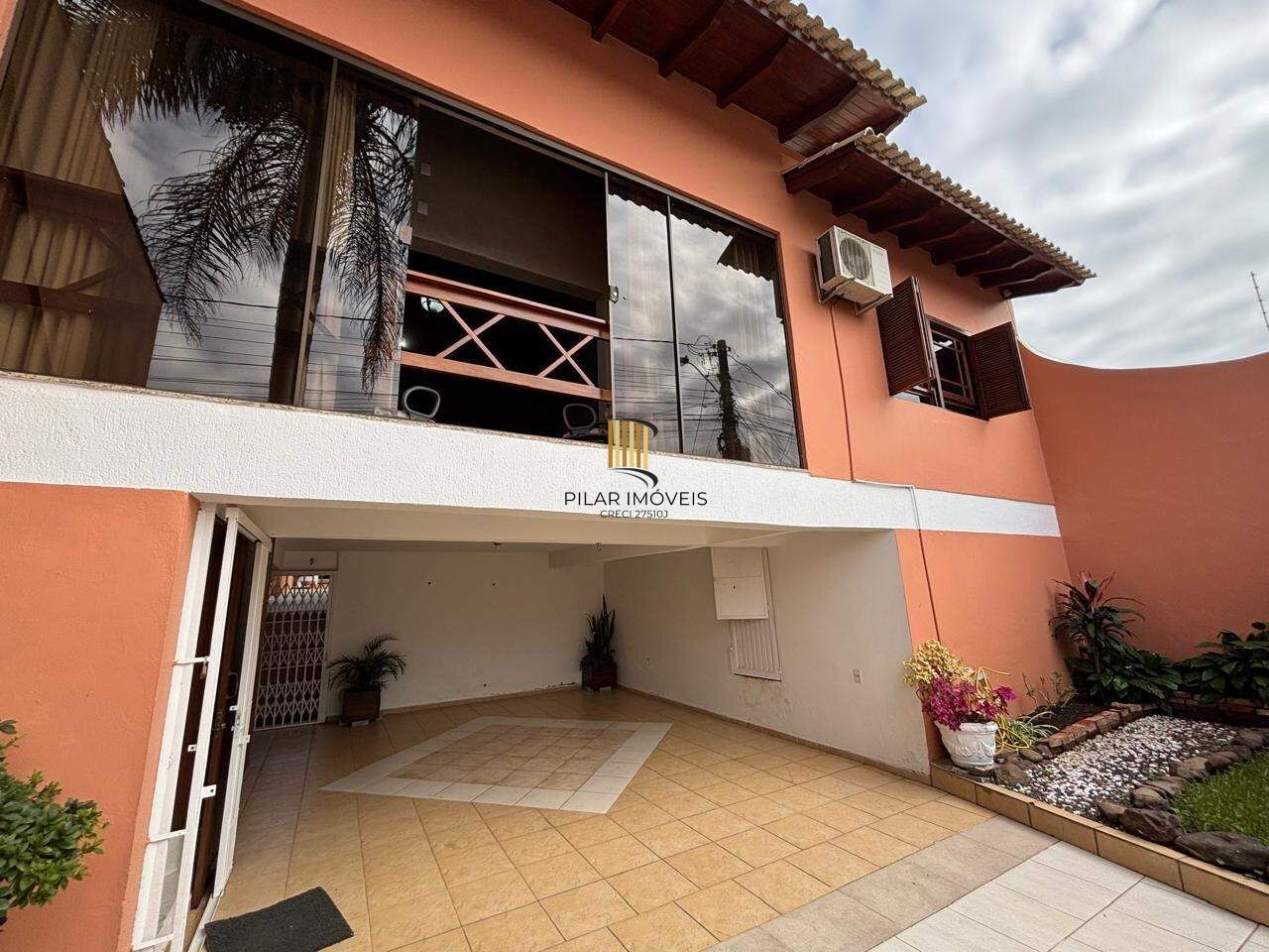 Casa 03 dormitorios Viamão