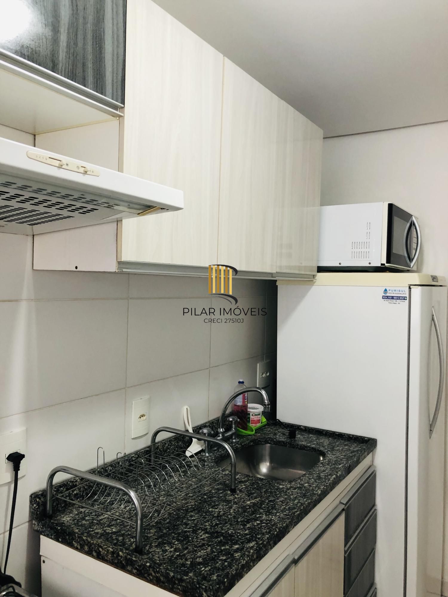 Apartamento 03 dormitorios sendo 01 suite