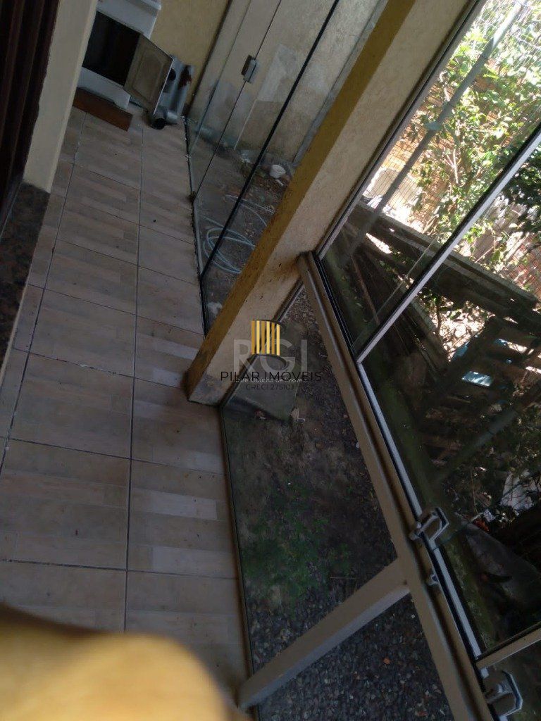 Casa para Venda - 107m², 3 dormitórios, 1 vaga - Centro