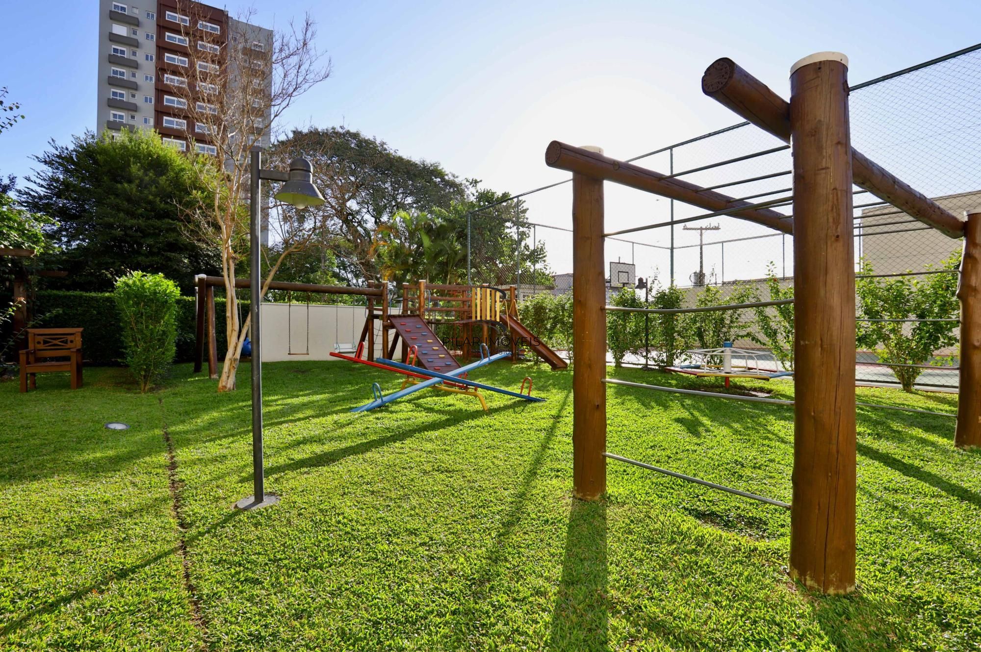 Apartamento 2 dormitórios no bairro Passo da Areia