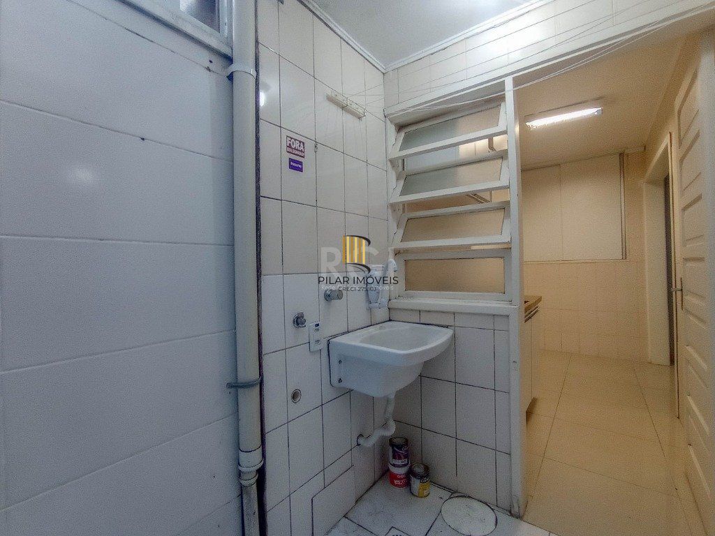 Apartamento para Venda - 41.29m², 1 dormitório, 1 vaga - Praia de Belas