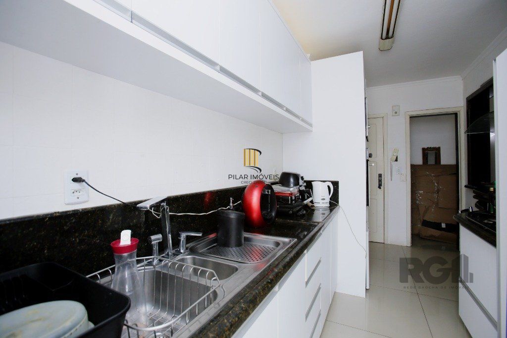Apartamento 3 dormitórios no bairro Moinhos de Vento