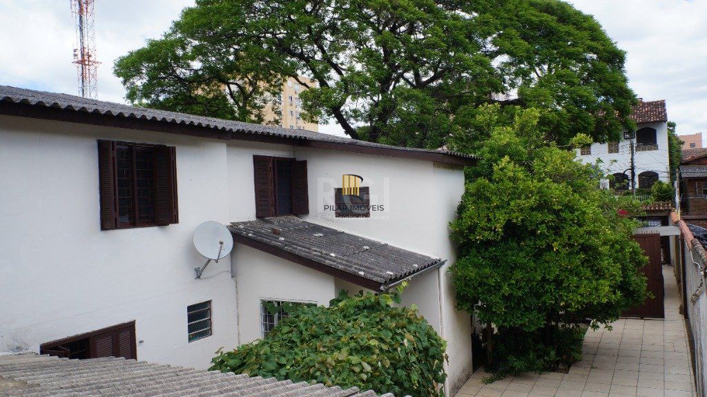 Casa para Venda - 162m², 3 dormitórios, sendo 1 suites, 3 vagas - Agronomia