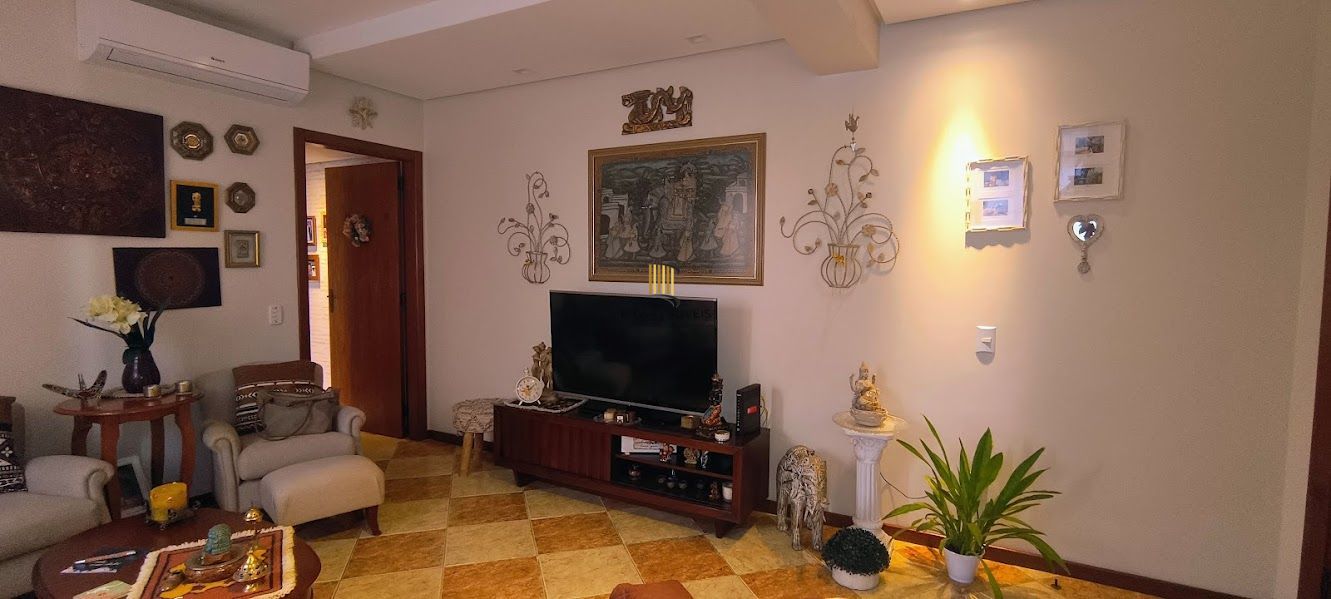 Apartamento 02 dormitórios no Menino Deus