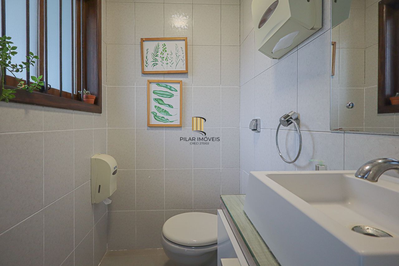 Casa, 3 dormitórios, 2 Suítes,  293,20m², Bairro Bela Vista, Porto Alegre