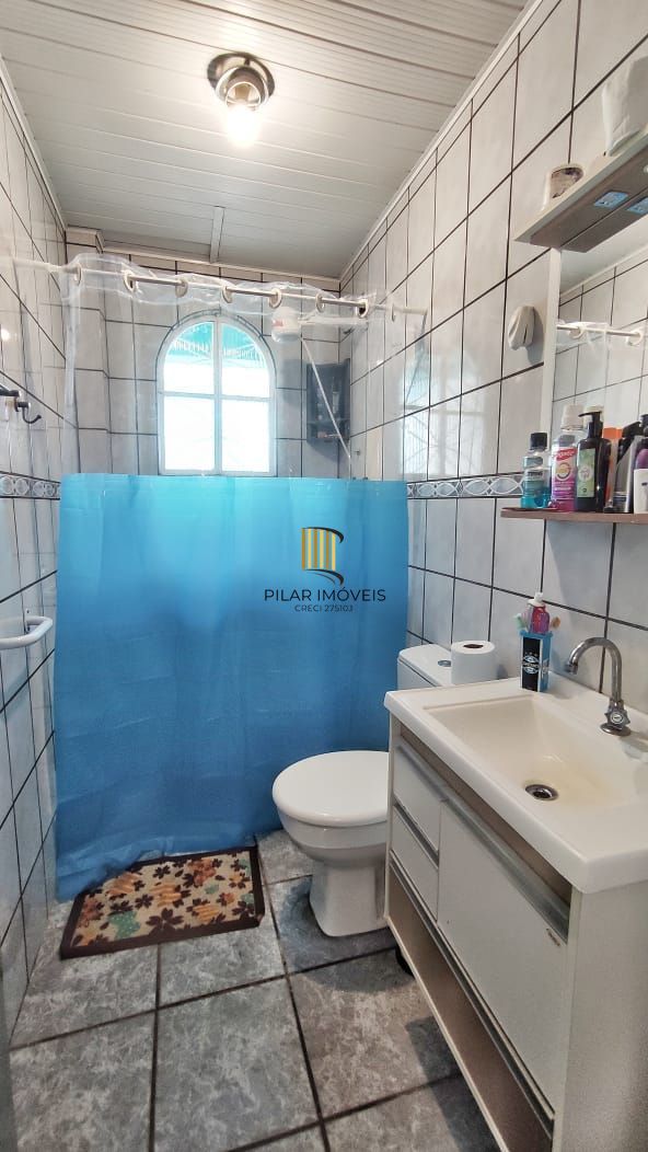 Casa com 170m², 3 dorm. no bairro Jardim Itu Sabará em Porto Alegre