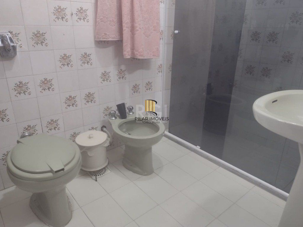 Duplex 3 dormitórios no bairro Floresta
