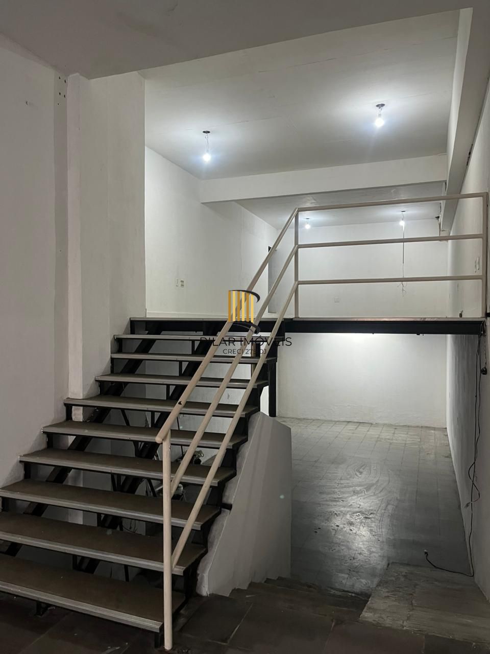Loja 2 dormitórios no bairro Centro Histórico