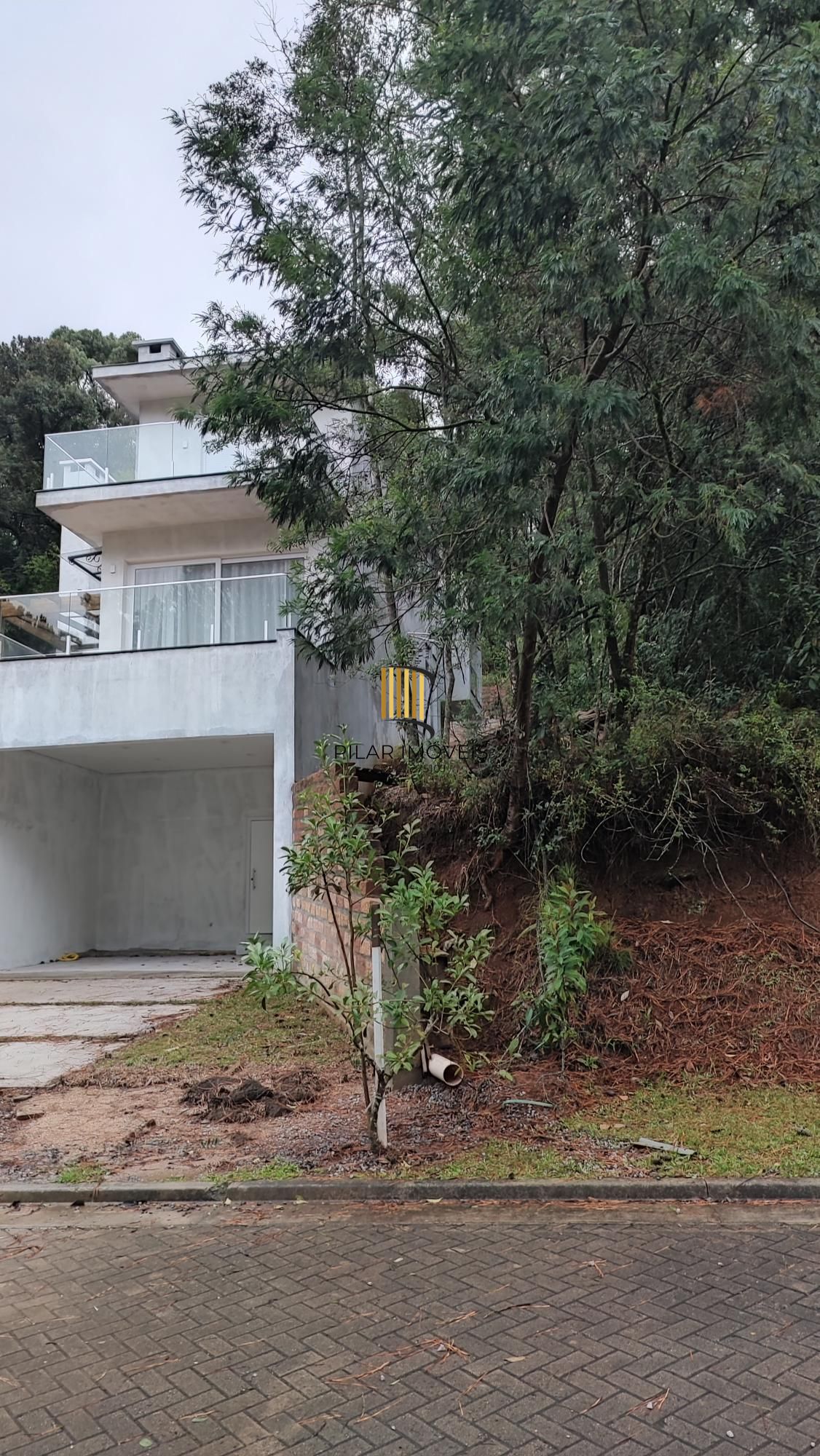 Terreno no bairro Pórtico