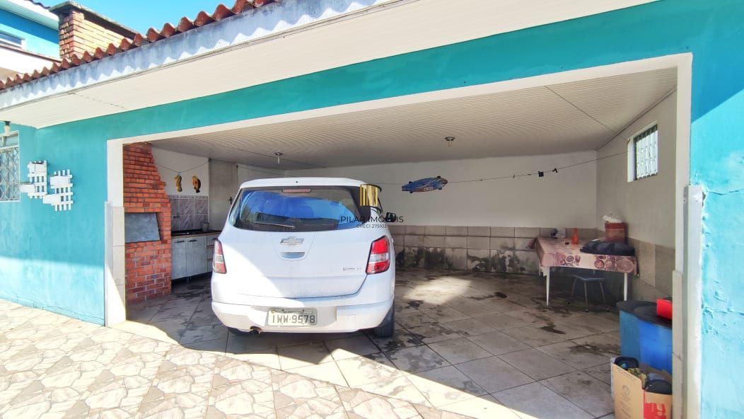 Casa com 170m², 3 dorm. no bairro Jardim Itu Sabará em Porto Alegre