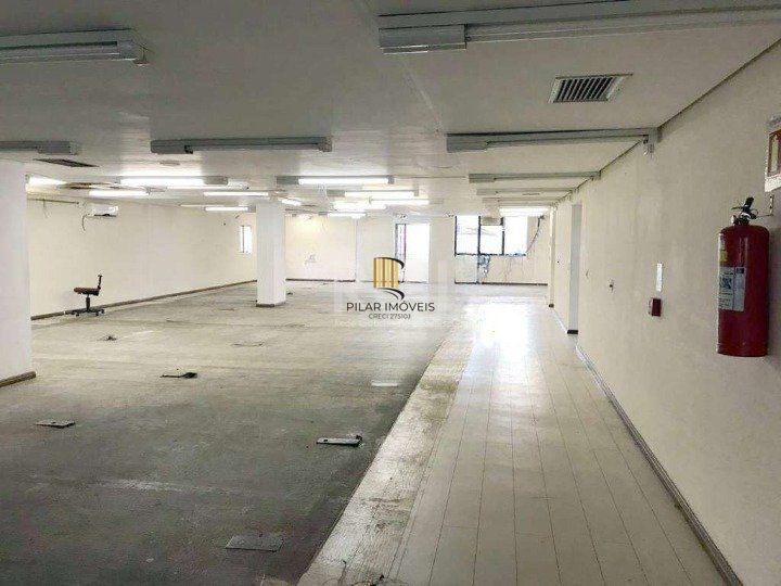 Prédio Comercial no bairro Floresta