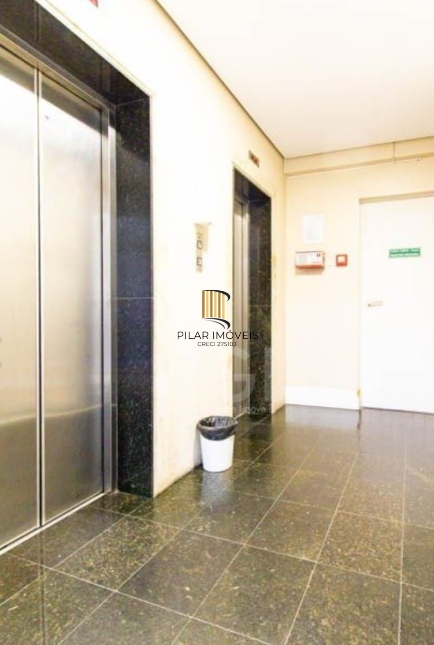 Sala Comercial 1 dormitório no bairro Bom Fim