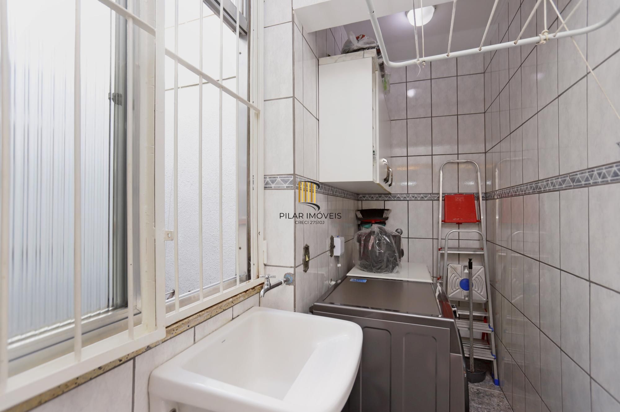 Apartamento 2 dormitórios no bairro Jardim São Pedro