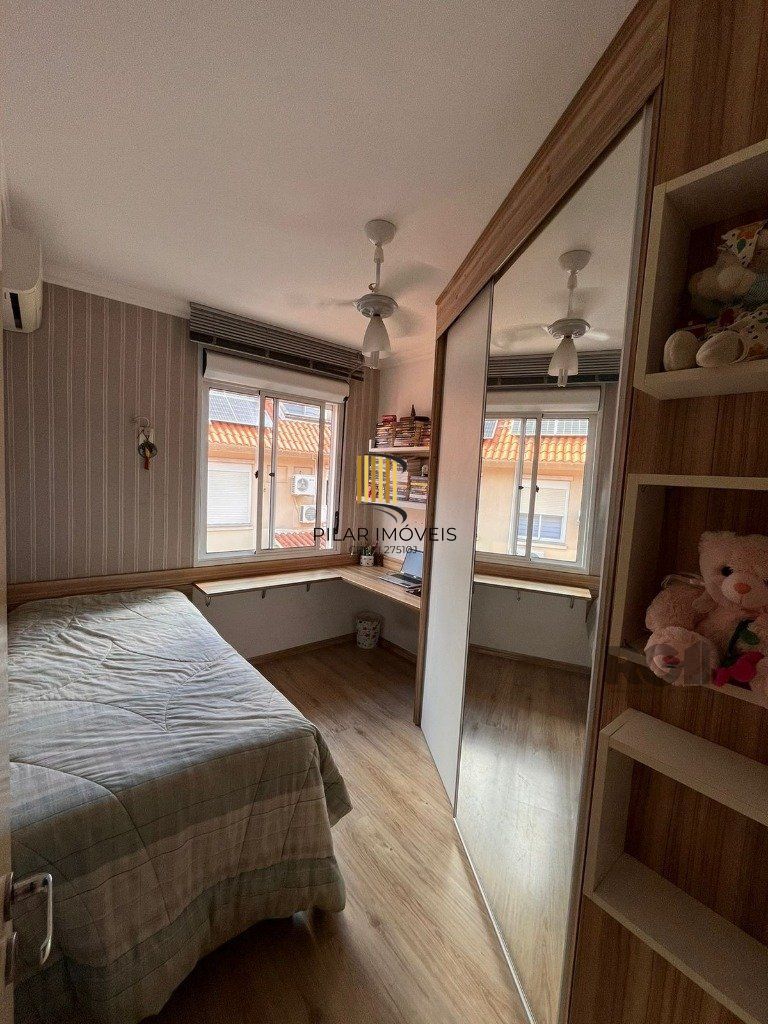 Casa de Condomínio 3 dormitórios no bairro Sarandi