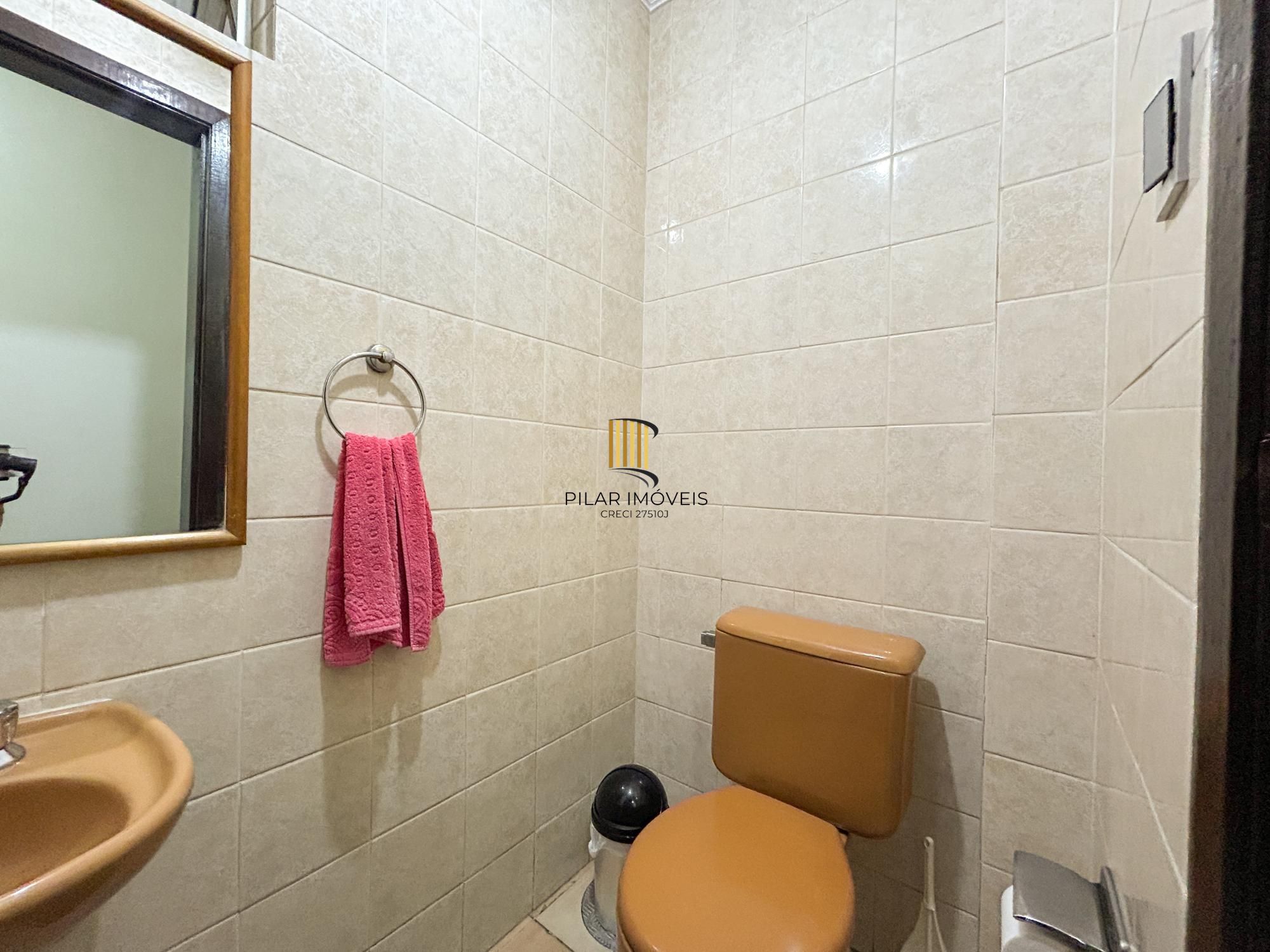 Apartamento de 3 dormitórios à Venda na Rua Dona Leopoldina.