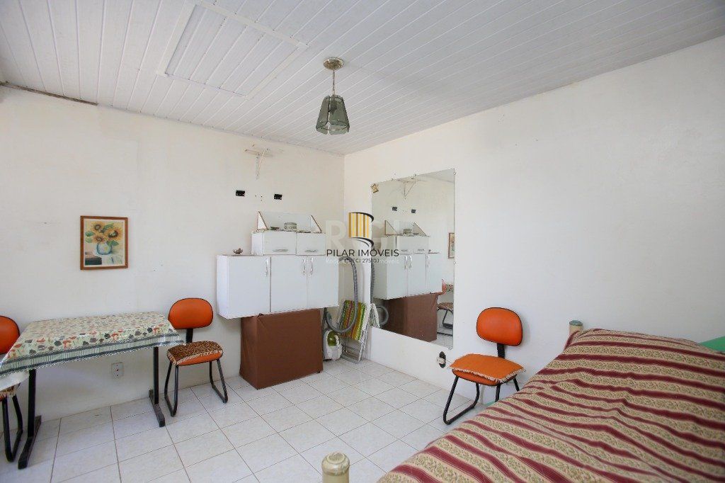 Casa para Venda - 350m², 3 dormitórios, 3 vagas - Passo da Areia