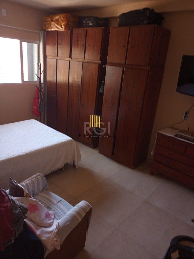 Casa para Venda - 300m², 5 dormitórios, sendo 2 suites, 4 vagas - Bela Vista