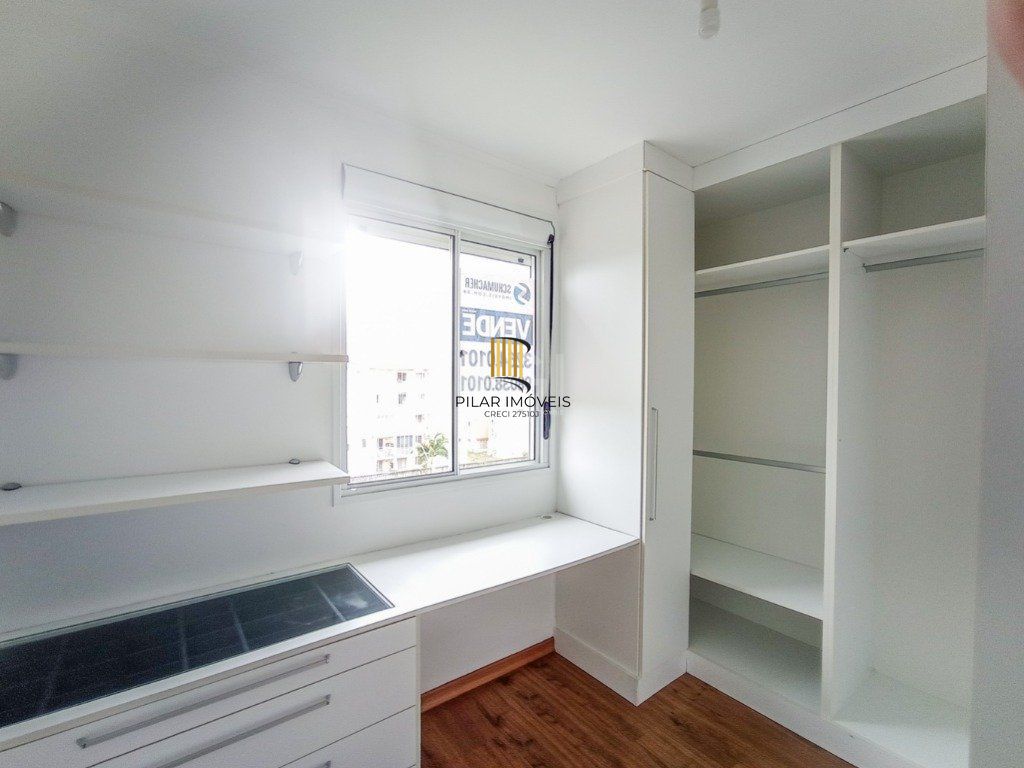Apartamento para Venda - 53.36m², 2 dormitórios, 1 vaga - Humaitá