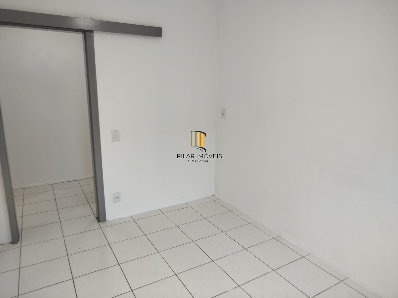 Apartamento 1 dormitório no bairro Morro Santana
