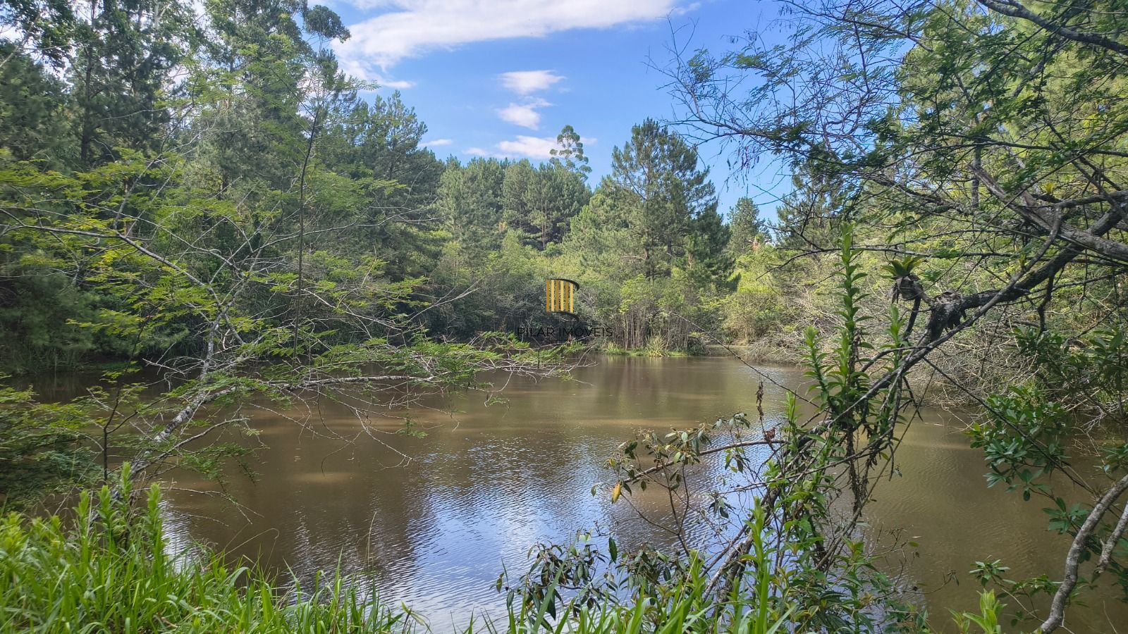 Sítio 2 dormitórios no bairro Centro
