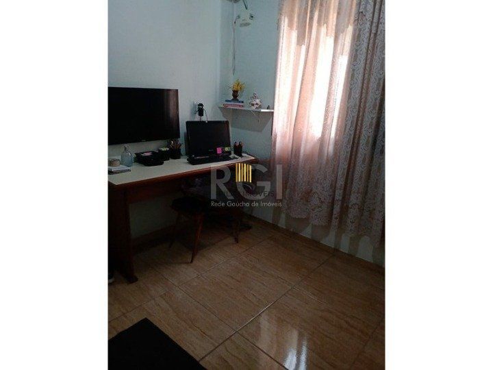 Casa 4 Dormitório(s) Bairro Centro