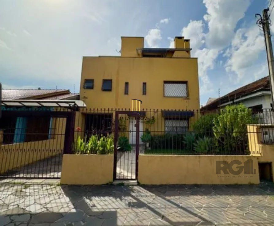 Casa sobrado no Partenon de 5 dormitórios  - Pilar Imóveis