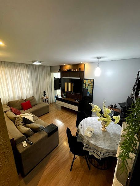 Apartamento 2 dormitórios no bairro Camaquã