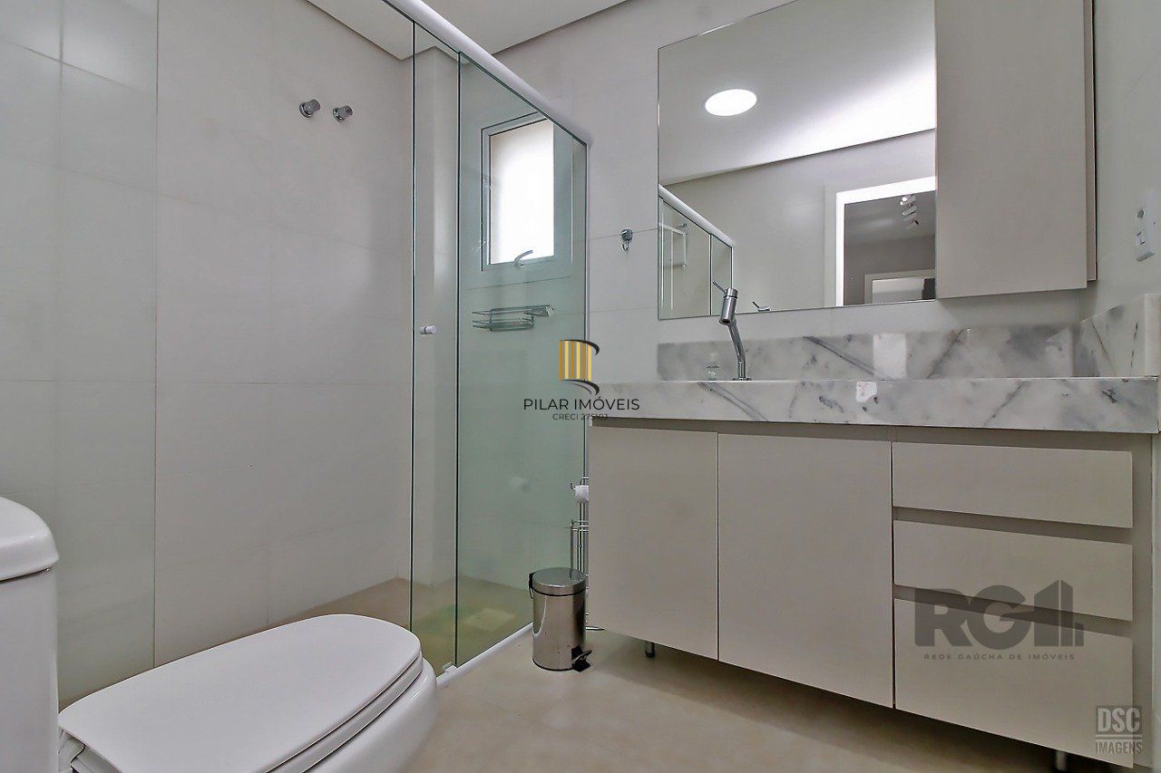 Casa de Condomínio 3 dormitórios no bairro Vila Nova