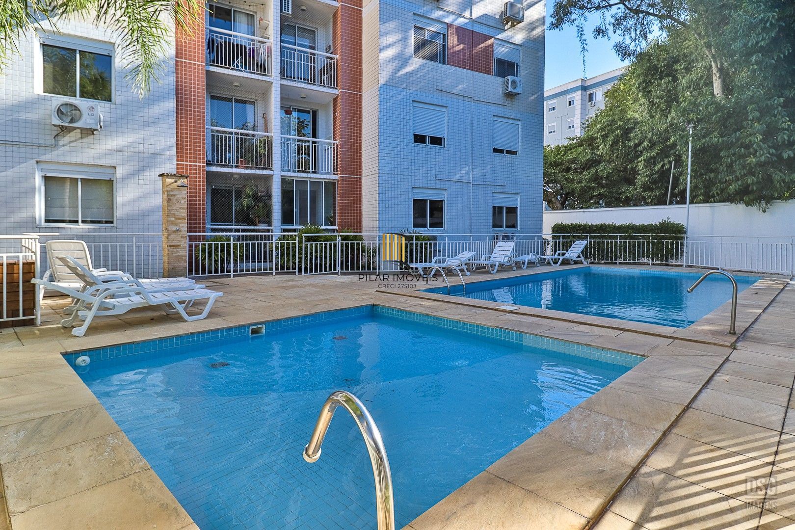 Apartamento aconchegante na Dr. Campos Velho | 2 dormitórios com vaga de garagem