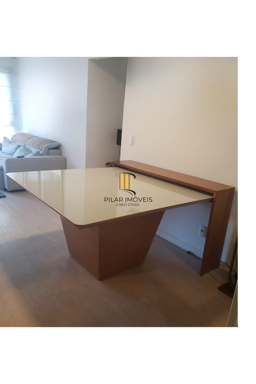 APARTAMENTO 02 DORMITÓRIOS , SUÍTE E VAGA COBERTA