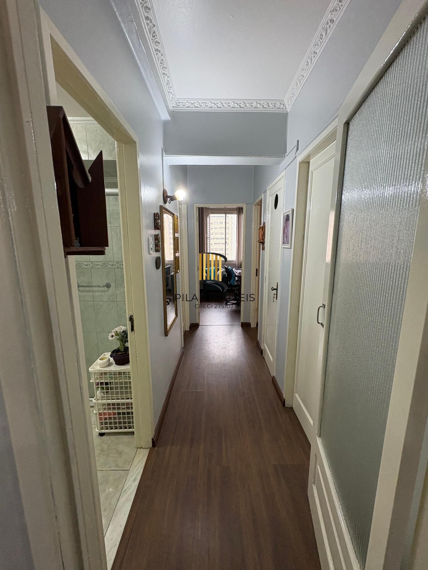 Apartamento com vista para o Guaíba com 4 quartos, portaria e elevador no Centro Histórico