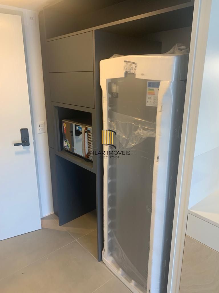 Studio para Venda - 28m², 1 dormitório, 1 vaga - Menino Deus