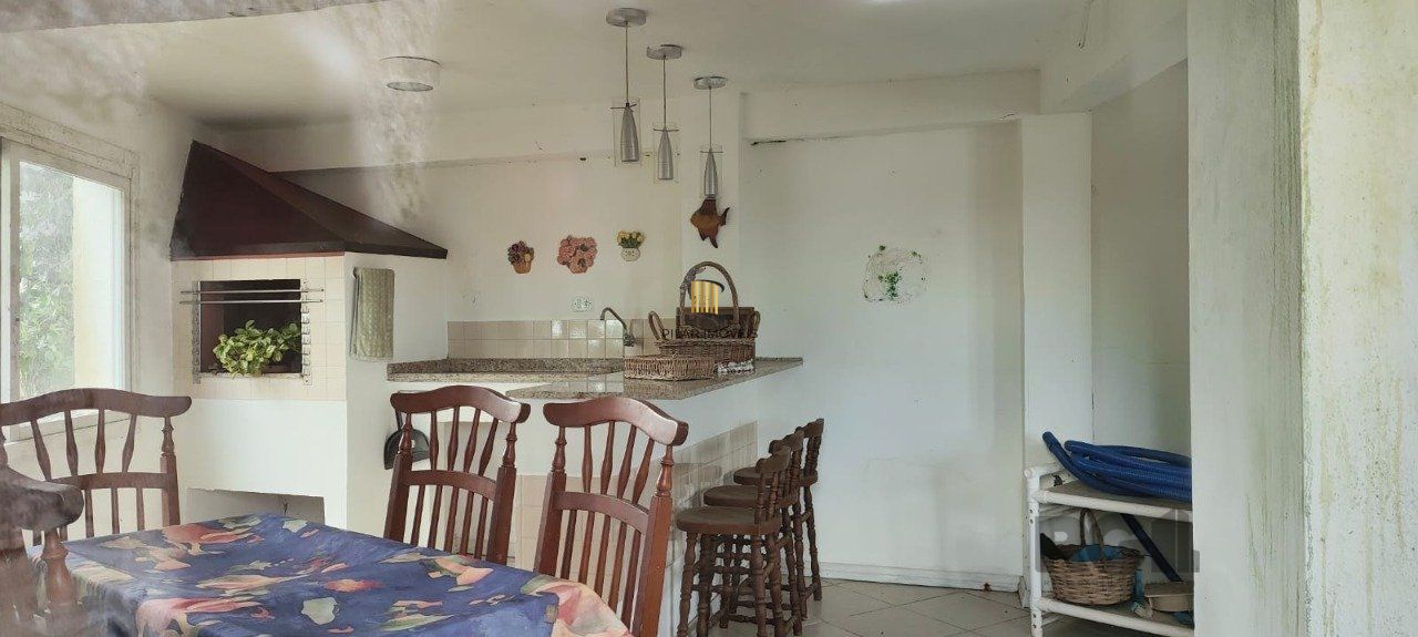Casa para Venda - 347m², 3 dormitórios, sendo 3 suites, 3 vagas - Sétimo Céu