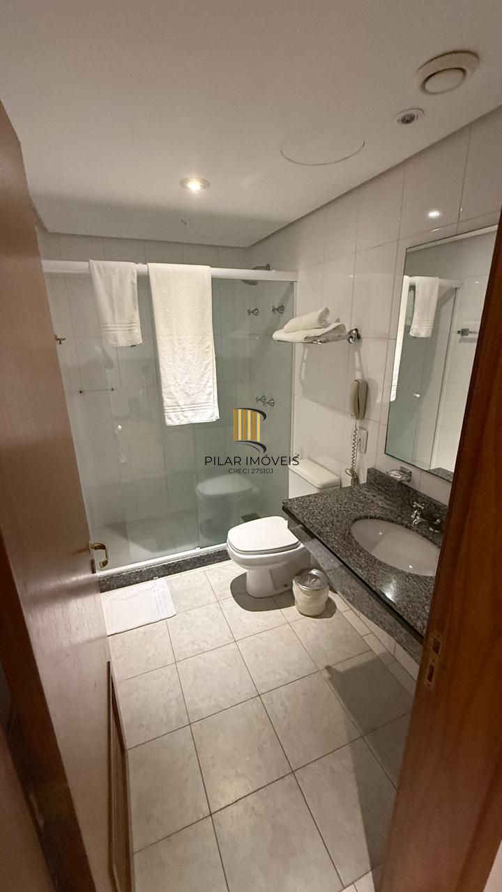 Flat 1 dormitório no bairro Praia de Belas