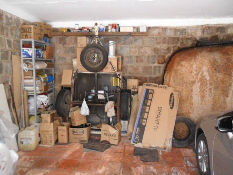 Casa para Venda - 348m², 3 dormitórios, sendo 1 suites, 2 vagas - Medianeira