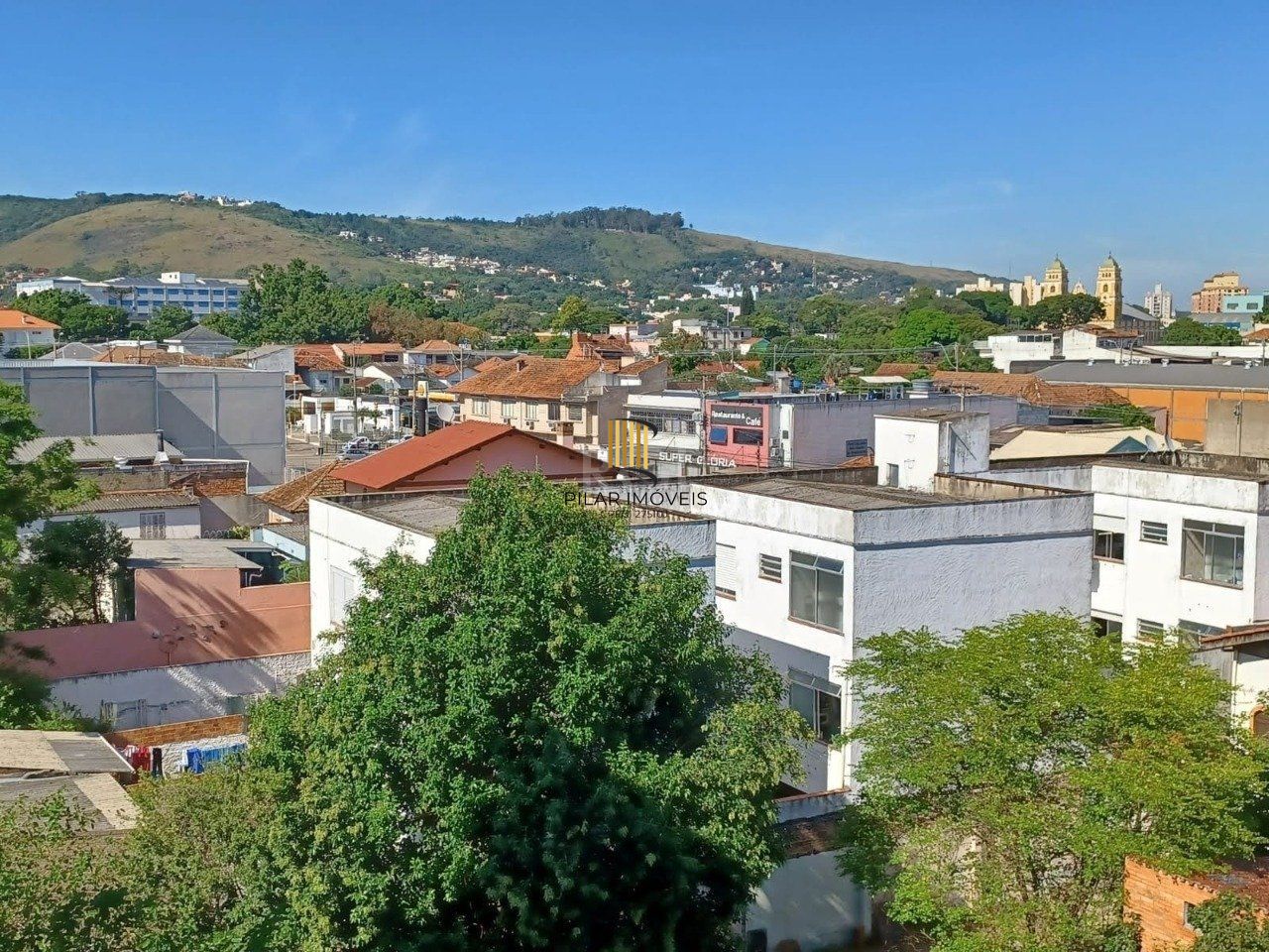 Apartamento para Venda - 46.76m², 2 dormitórios, sendo 1 suites, 1 vaga - Glória