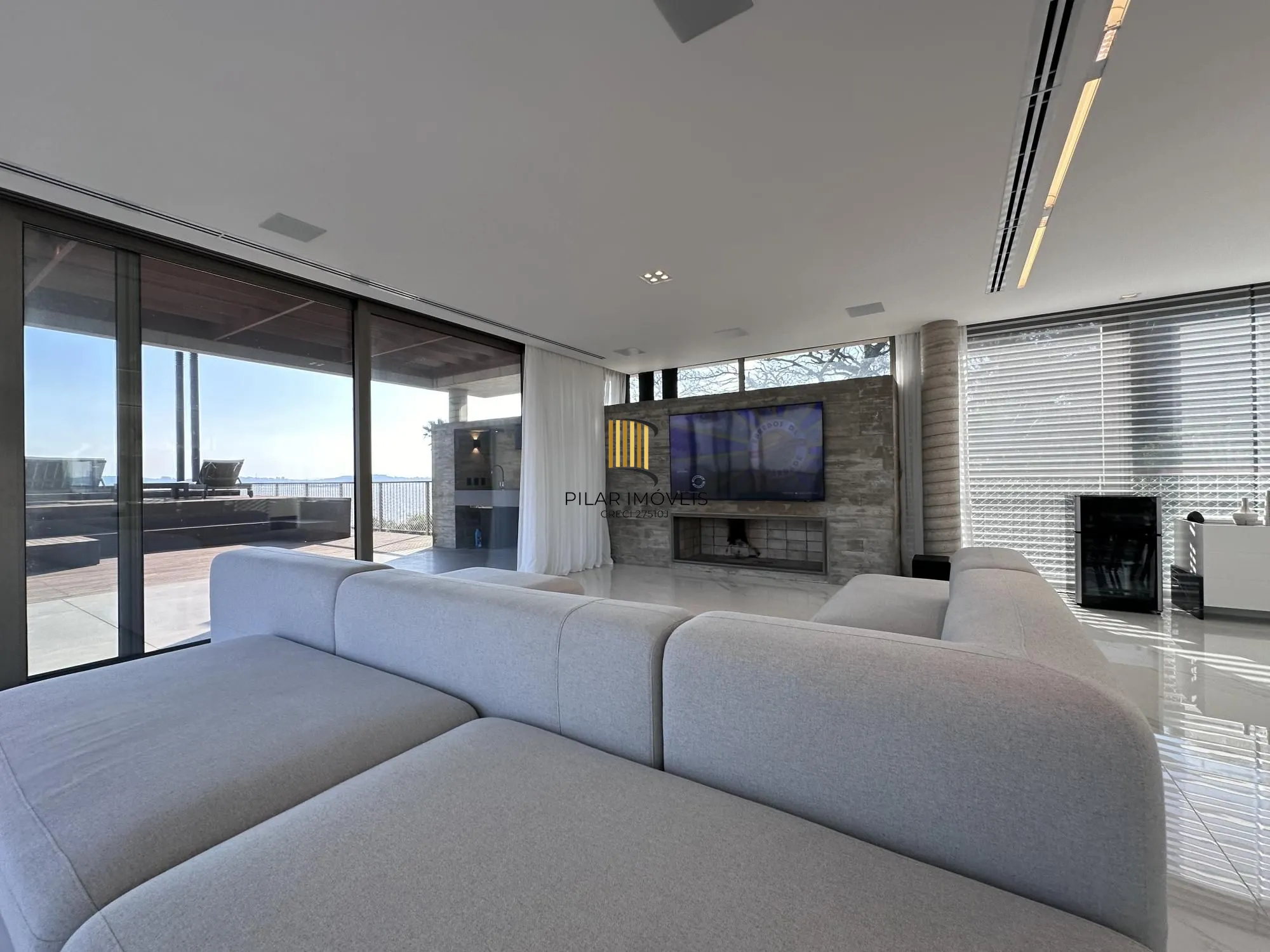 Casa em condomínio de alto padrão a venda no bairro Vila Conceição