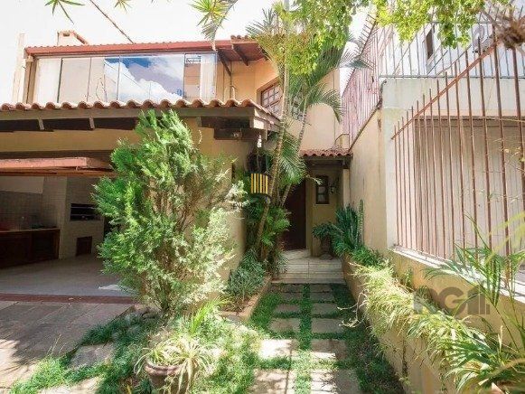Casa 4 dormitórios no bairro Rio Branco - Pilar Imóveis