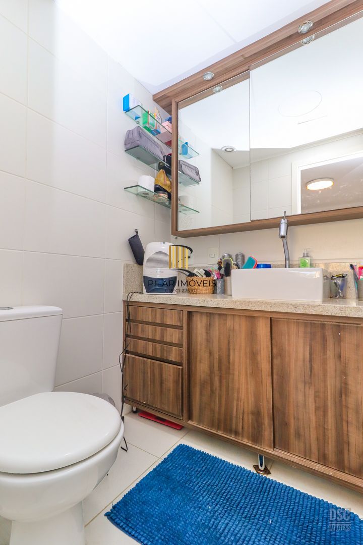 Apartamento 3 Dormitórios no Bairro Tristeza - Infra Lazer com Piscina Térmica