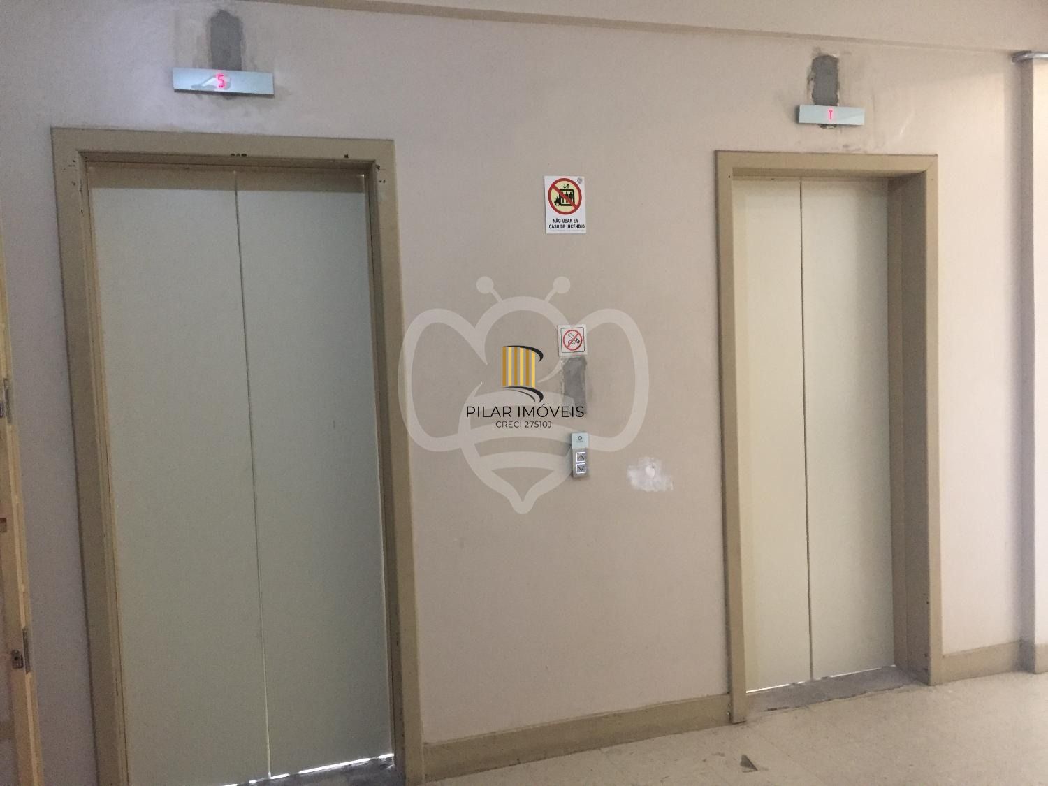 Conjunto/Sala para Venda - 16m², 0 dormitórios, Centro Histórico