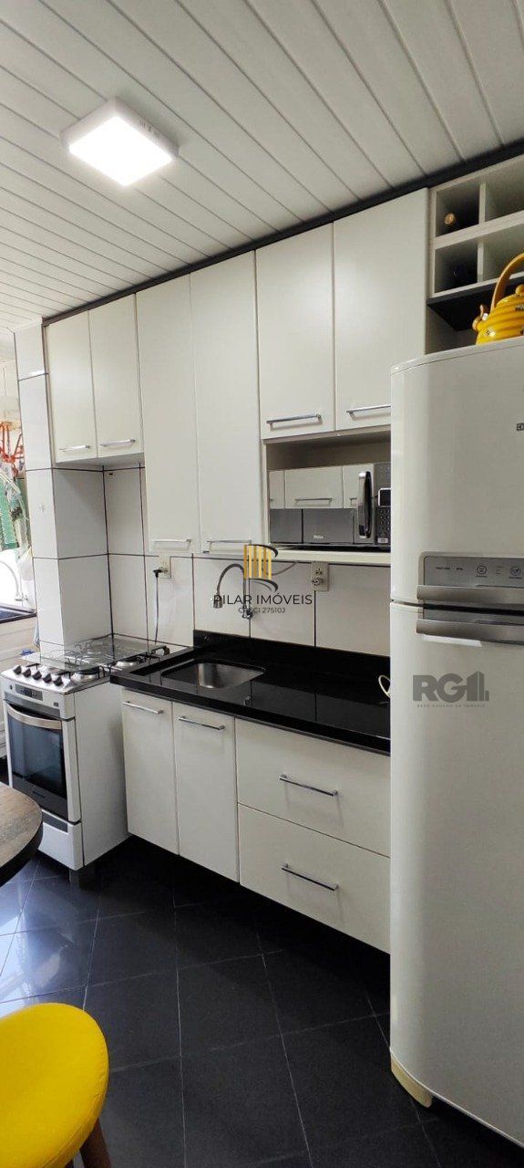 Apartamento 2 dormitórios no bairro Cavalhada